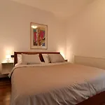 Penthouse * 풀라