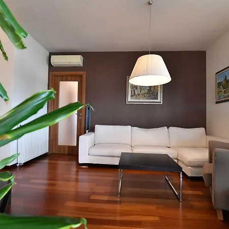 Apartment Penthouse *