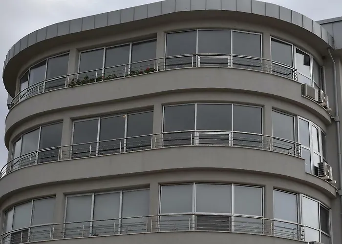 Penthouse * 풀라