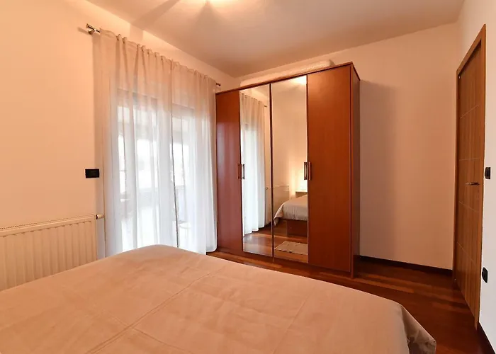 Penthouse * 풀라